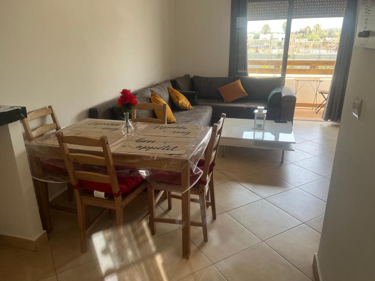 Appartement Pied Dans L Eau A Residence Beralmar Asilah Kültér fotó