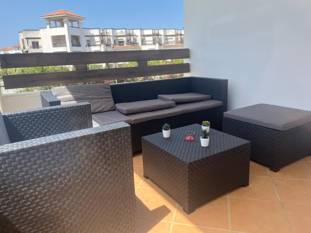 Appartement Pied Dans L Eau A Residence Beralmar Asilah Kültér fotó