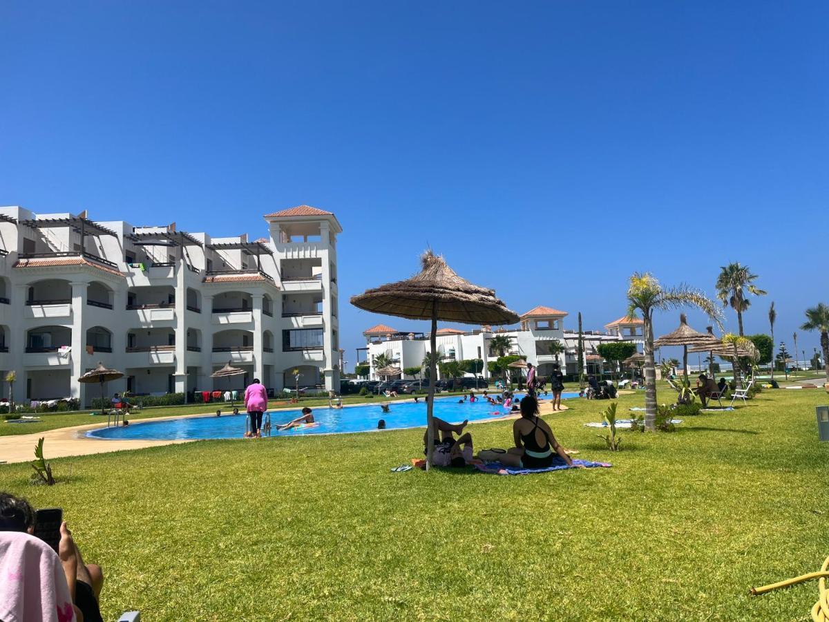 Appartement Pied Dans L Eau A Residence Beralmar Asilah Kültér fotó
